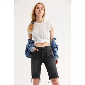 Free People Caroline Cutoff Bermuda Jean Shorts Washed Black Size 27